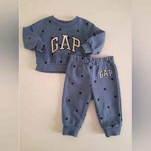 Baby Gap Set 3-6 Months